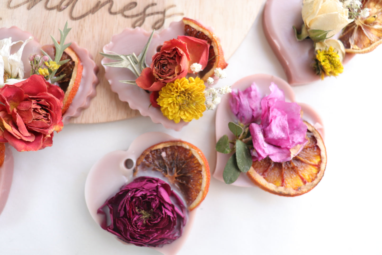 Heart shape scented wax tablets